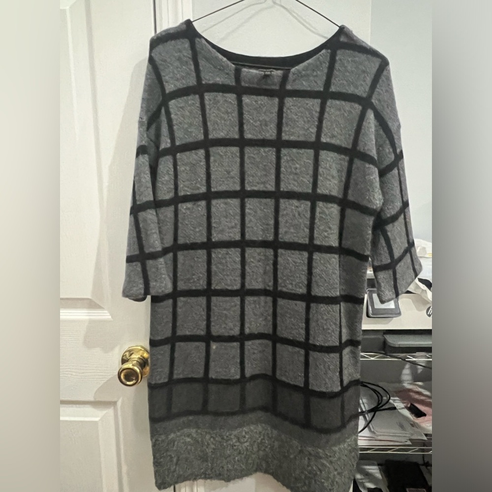 BNN RPBLIC Sweater Dress new without tag